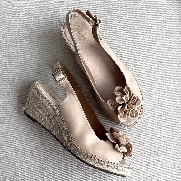 CLARKS PERTINA BIANCA LEATHER WEDGE